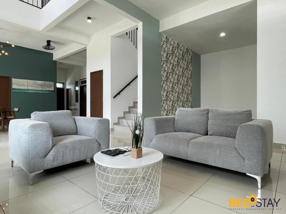 Desaru Arcadia Villa With Pool Table, Outdoor Bbq, Indoor Steamboat By Beestay Kangkar Chemaran Εξωτερικό φωτογραφία